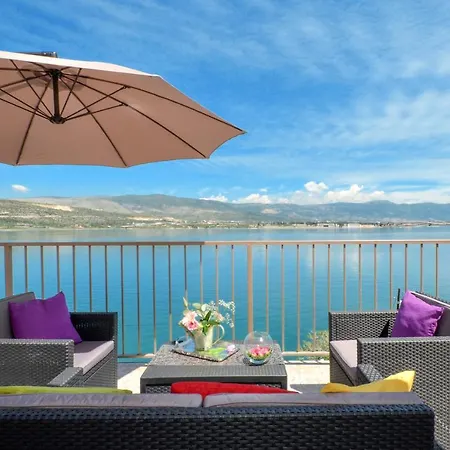 With A Sea View Terrace, Ciovo Near Apartman Trogir