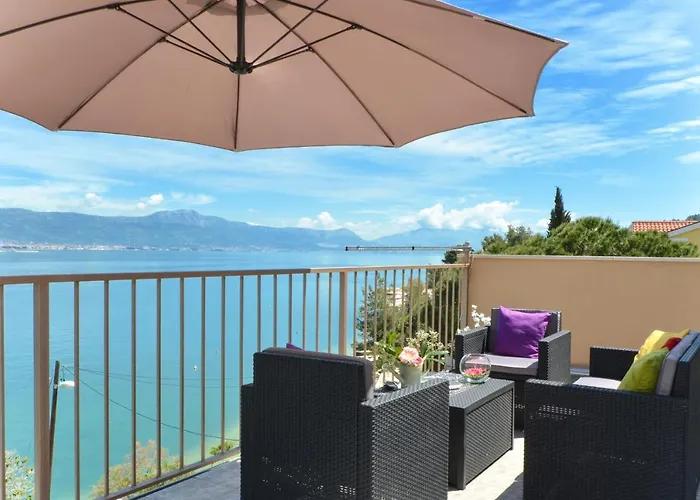 With A Sea View Terrace, Ciovo Near Appartement